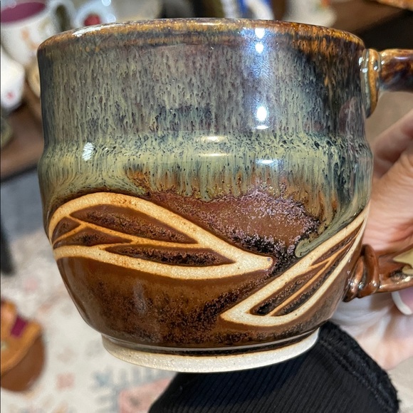 Handcrafted Brown and Cream Ceramic Mug - Picture 4 of 5
